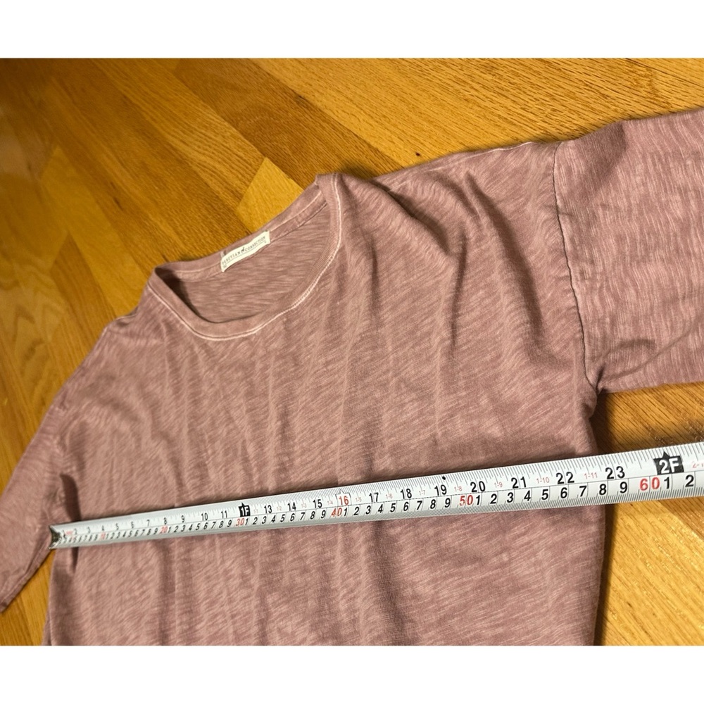 Peruvian Connection Asymmetrical T-Shirt - Picture 4 of 6
